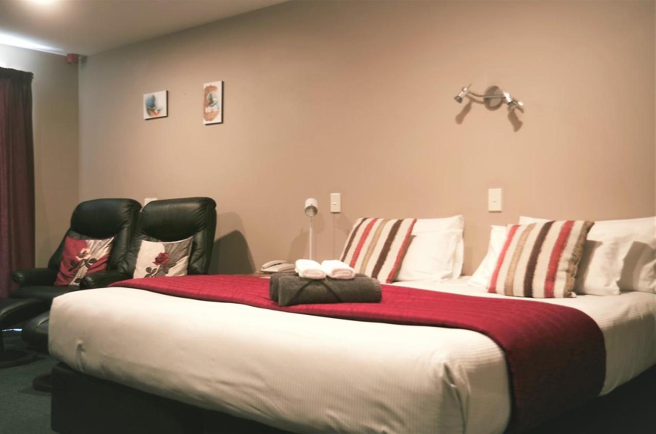 Phoenix Motels Temuka Exterior photo