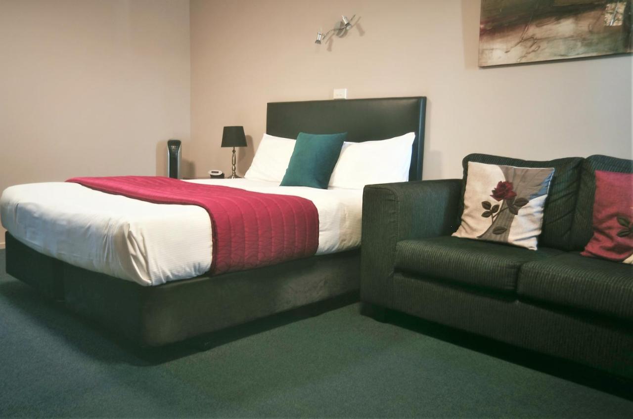 Phoenix Motels Temuka Exterior photo