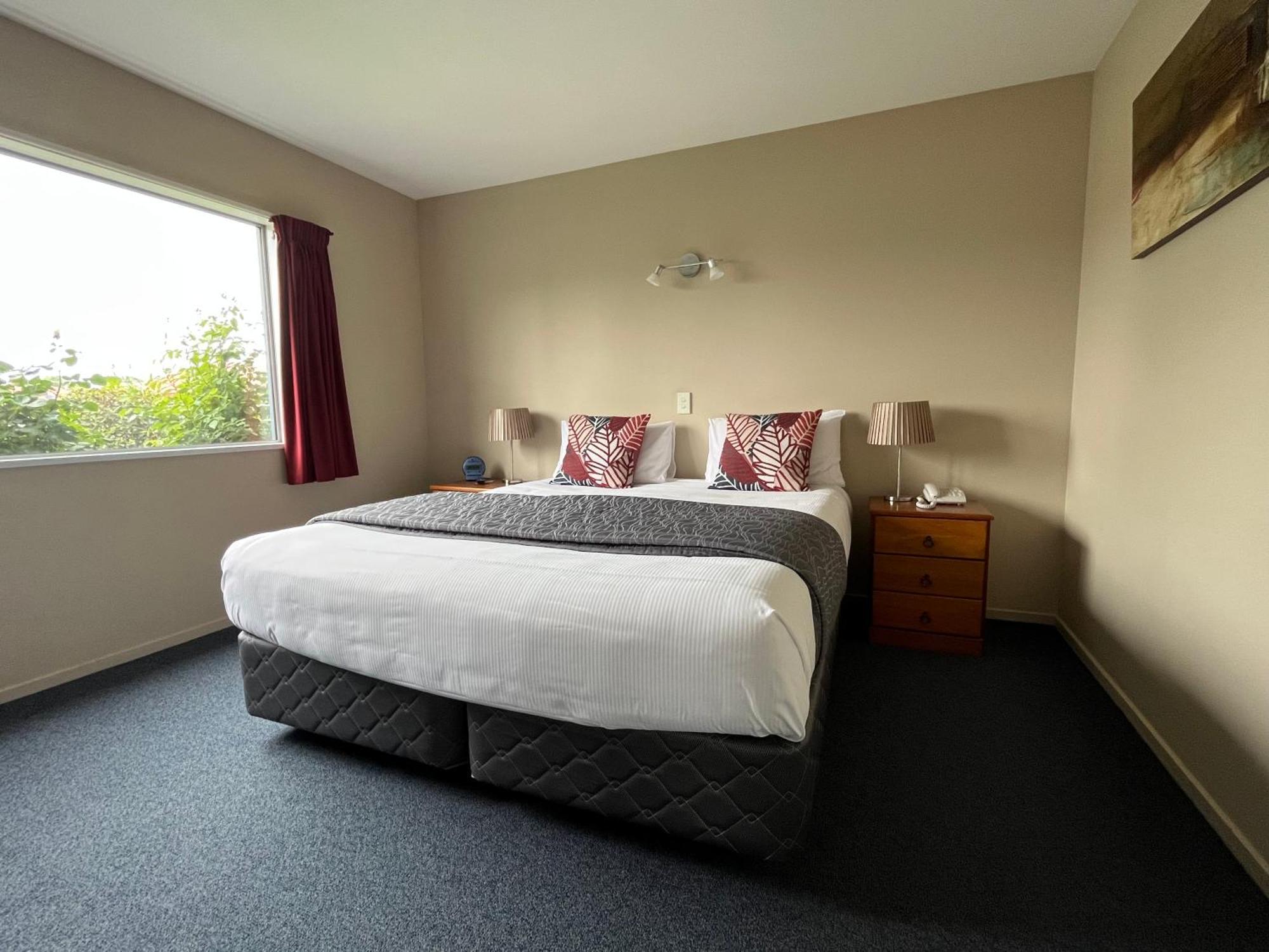 Phoenix Motels Temuka Exterior photo