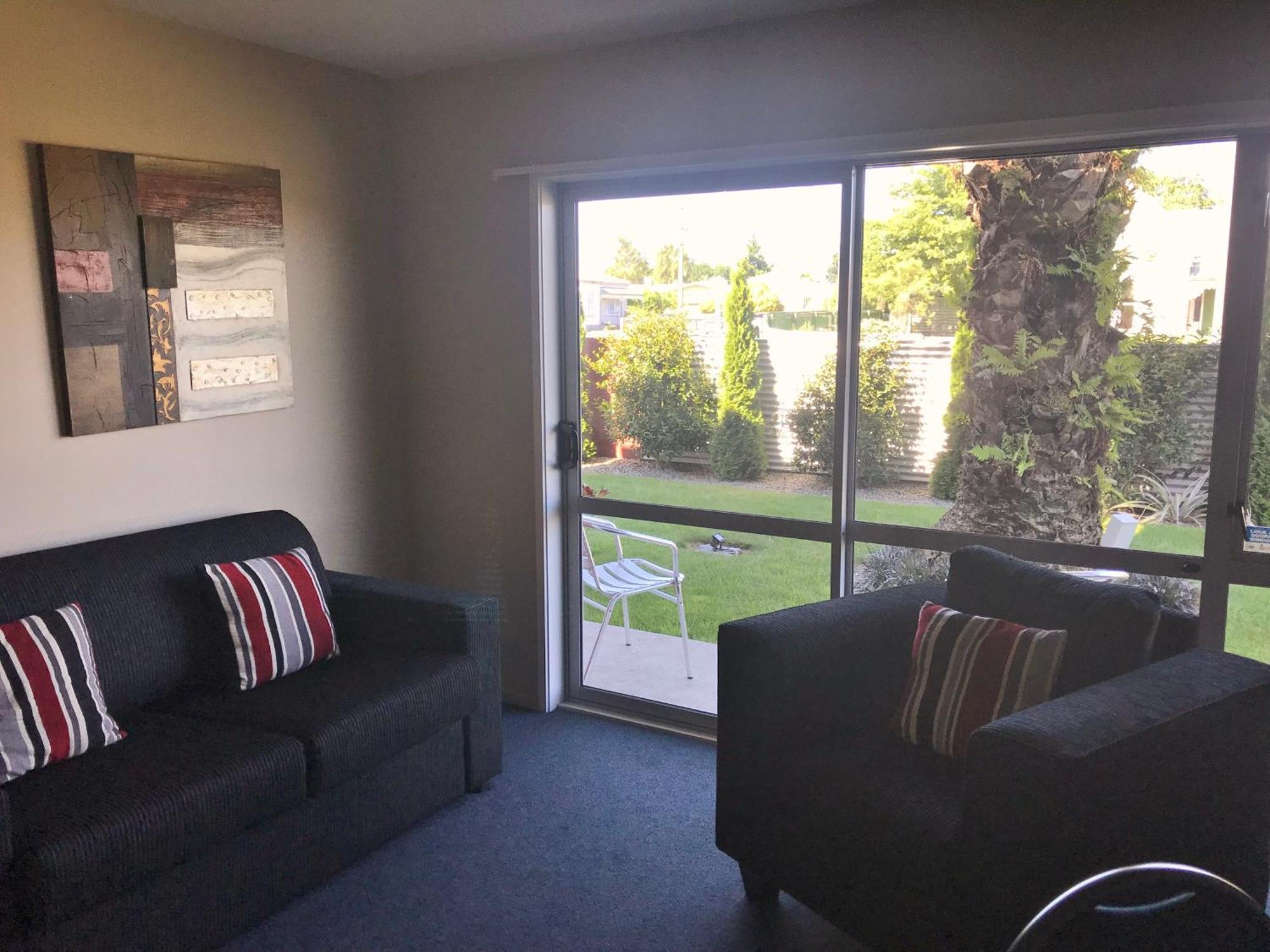Phoenix Motels Temuka Exterior photo
