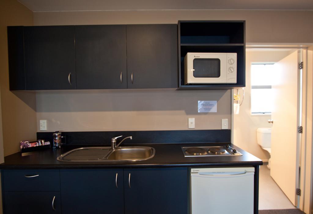 Phoenix Motels Temuka Exterior photo