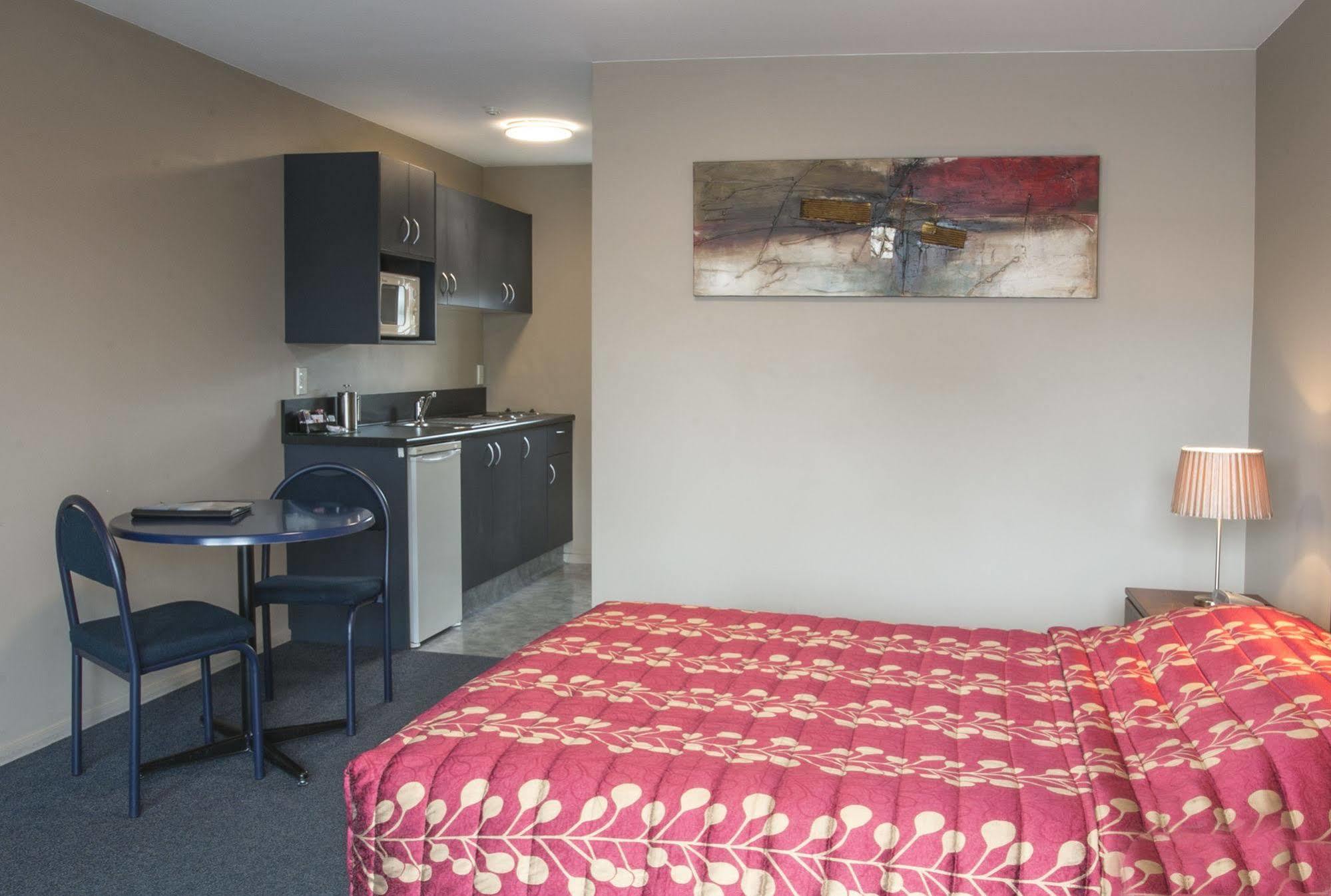 Phoenix Motels Temuka Exterior photo